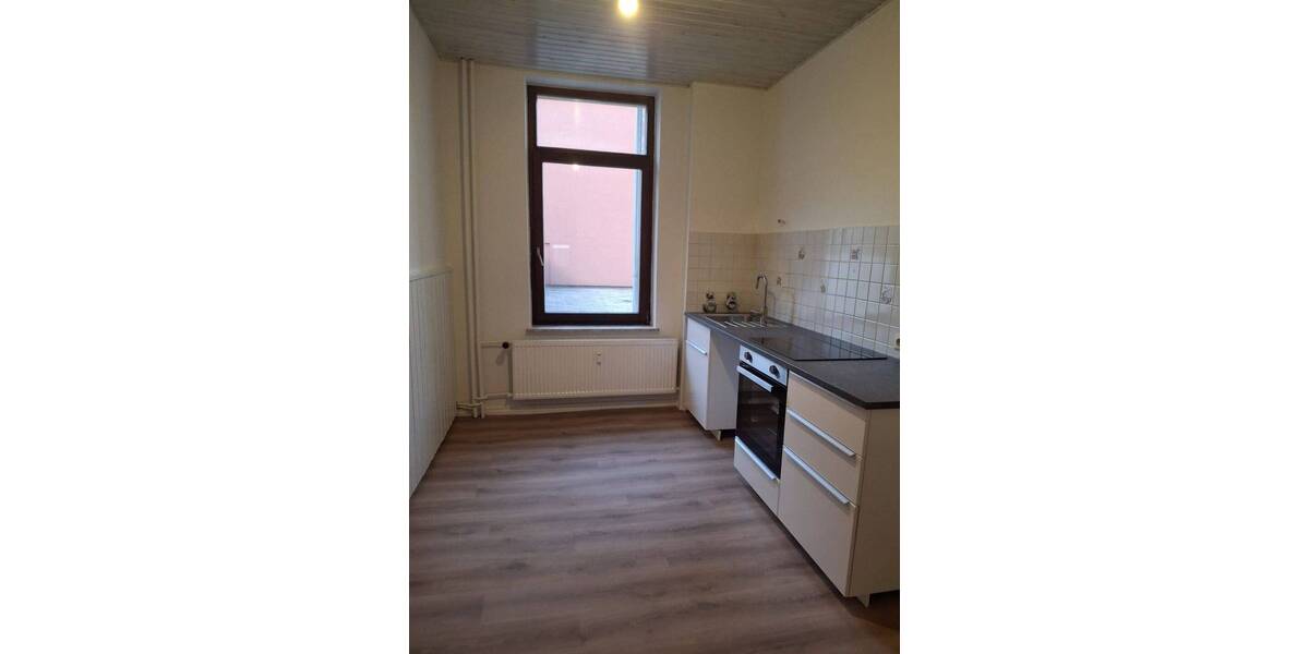 Etagenwohnung Bremerhaven Geestemünde - 3 Zimmer, 83 m&sup2;, 690&euro; | Angebot:25835196