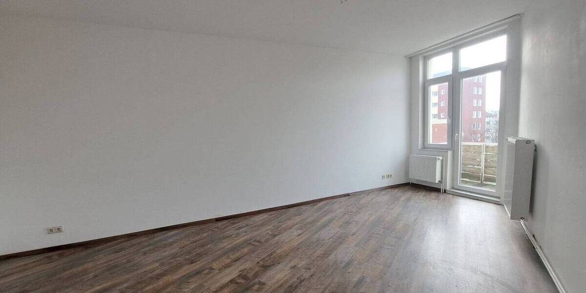 Etagenwohnung Bremerhaven Mitte - 3 Zimmer, 84 m&sup2;, 540&euro; | Angebot:26687696