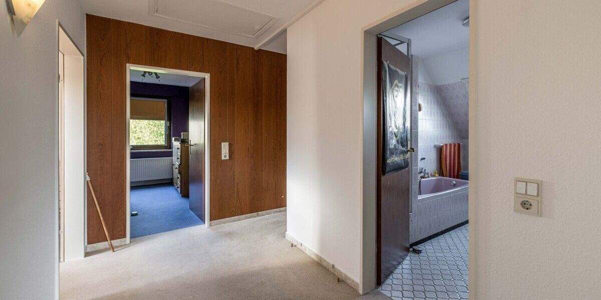 Einfamilienhaus Bremerhaven Lehe - 4 Zimmer, 156 m&sup2;, 270.000&euro; | Angebot:23061257