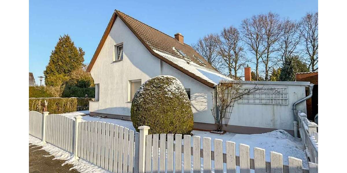 Einfamilienhaus Bremerhaven Schiffdorferdamm - 4 Zimmer, 100 m&sup2;, 289.000&euro; | Angebot:25631322