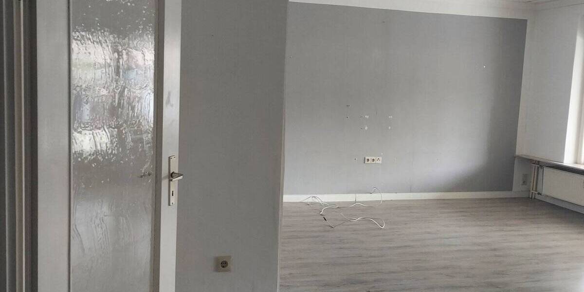 Etagenwohnung Bremerhaven Geestemünde - 2 Zimmer, 86 m&sup2;, 605&euro; | Angebot:25968756