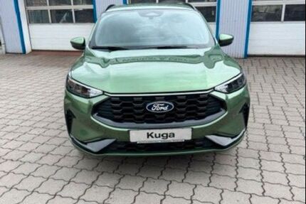 Ford Kuga 2.200 km 32.900 &euro; Geestland 27624