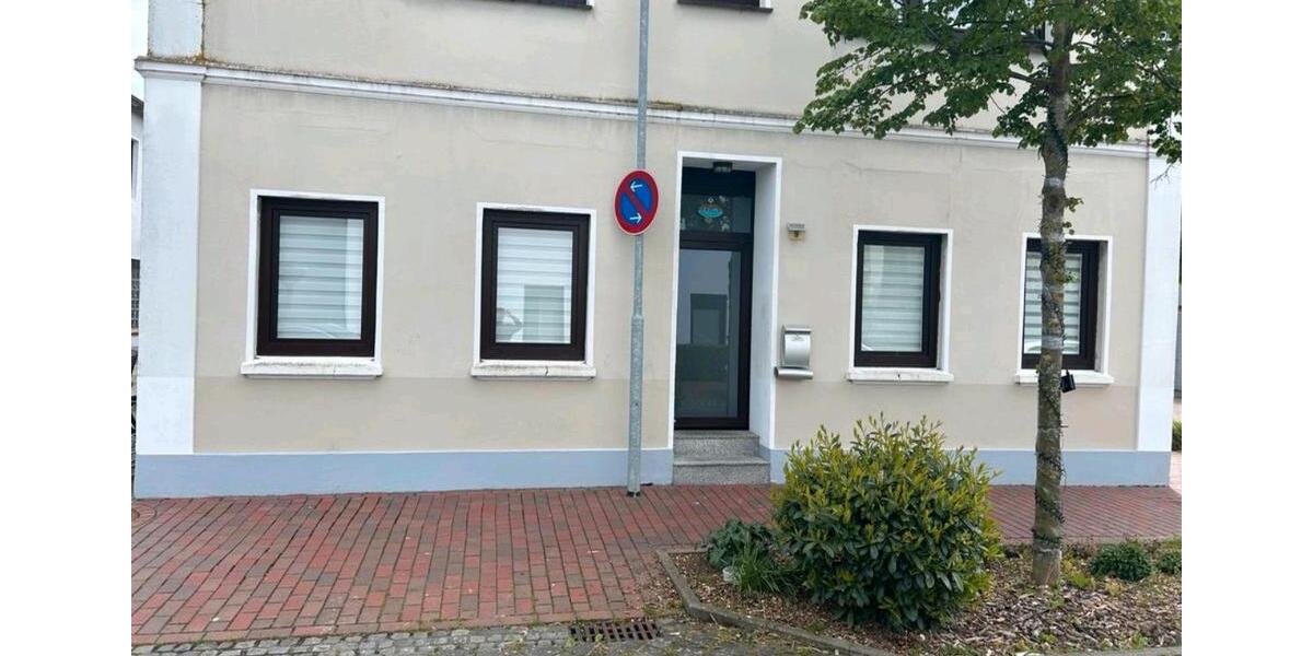 Einfamilienhaus Nordenham - 4 Zimmer, 104 m&sup2;, 150.000&euro; | Angebot:26858619