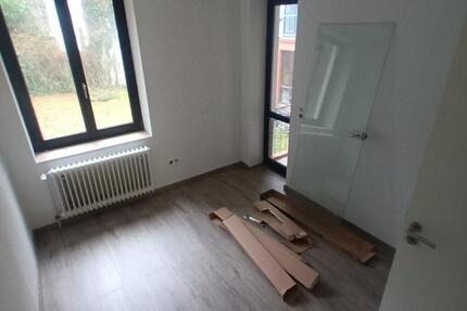 Wohnung Bremerhaven Mitte - 4 Zimmer, 67 m&sup2;, 470&euro; | Angebot:26258321