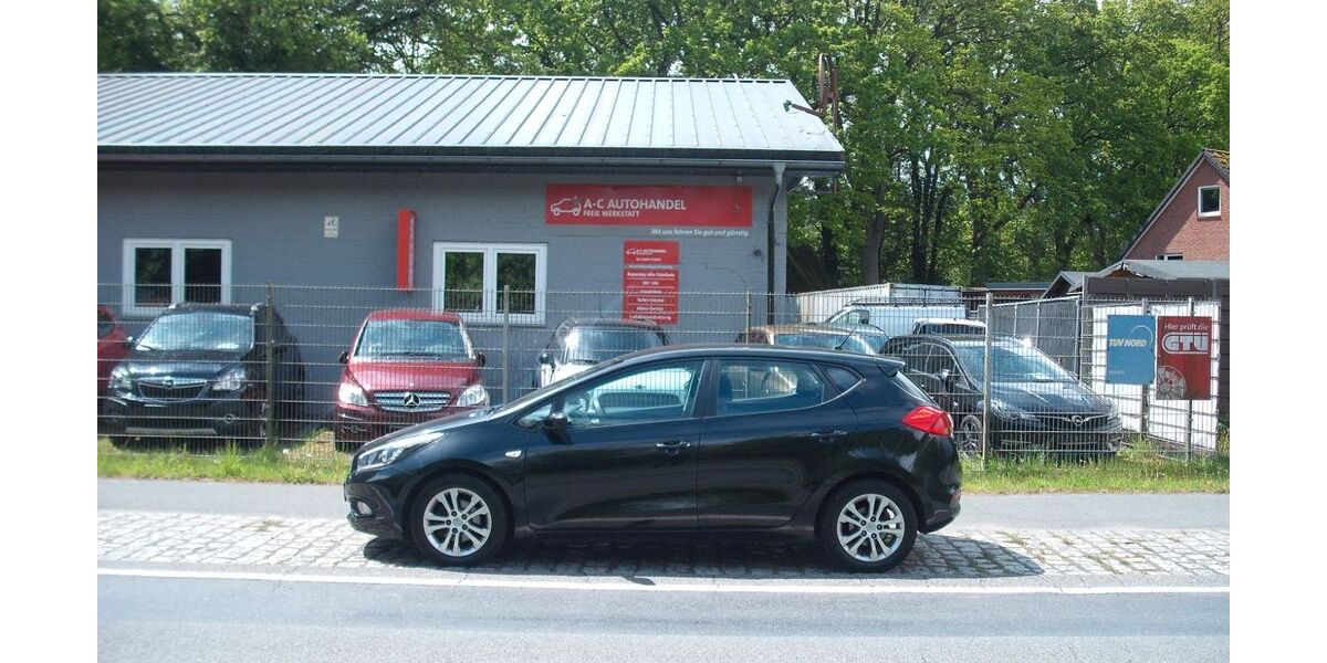Kia ceed / Ceed 103.650 km 6.399 &euro; Loxstedt-Hahnenknoop 27612
