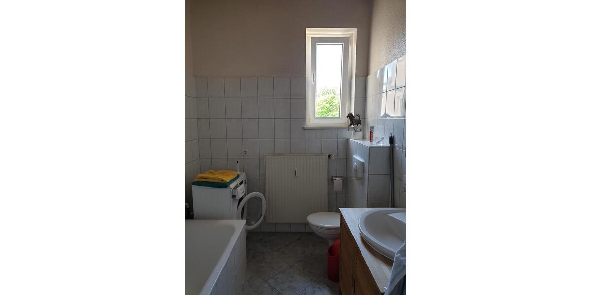 Etagenwohnung Bremerhaven Geestemünde - 4 Zimmer, 94 m&sup2;, 752&euro; | Angebot:24829212