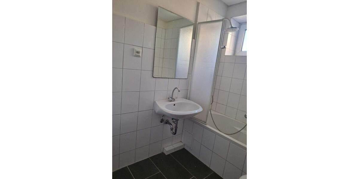 Etagenwohnung Bremerhaven Wulsdorf - 3 Zimmer, 58 m&sup2;, 500&euro; | Angebot:25927173