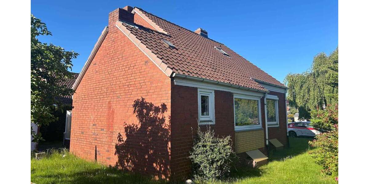 Einfamilienhaus Bremerhaven Schiffdorferdamm - 4 Zimmer, 84 m&sup2;, 149.000&euro; | Angebot:26801532