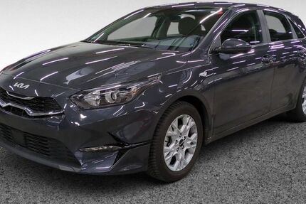 Kia ceed / Ceed 22.805 km 21.770 &euro; Bremerhaven 27568