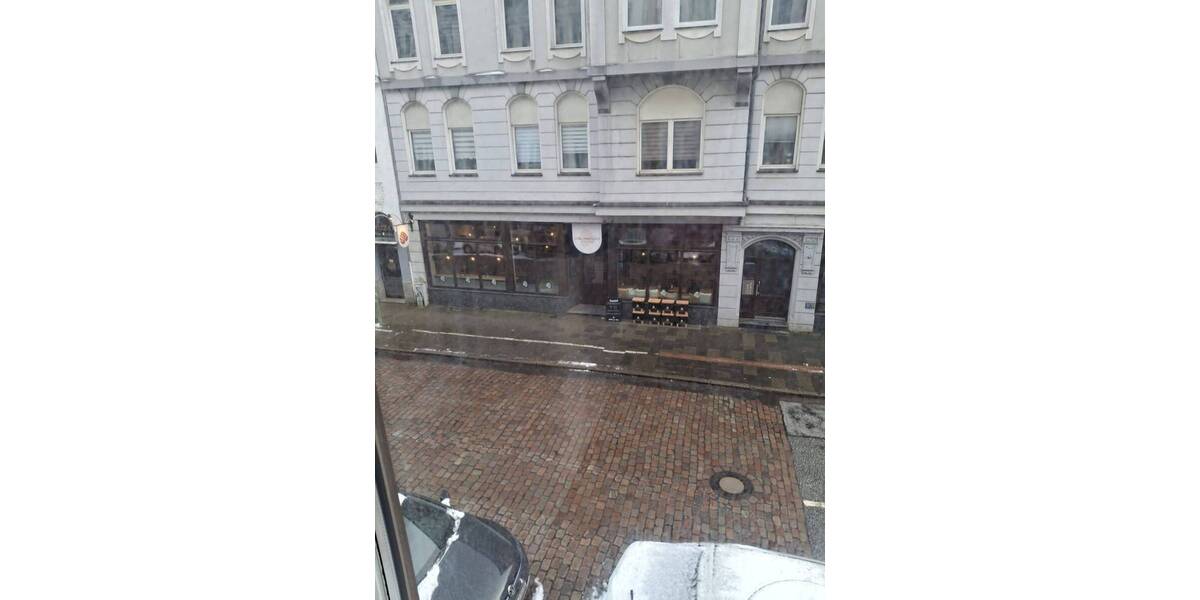 Etagenwohnung Bremerhaven Mitte - 3 Zimmer, 65 m&sup2;, 600&euro; | Angebot:26657017