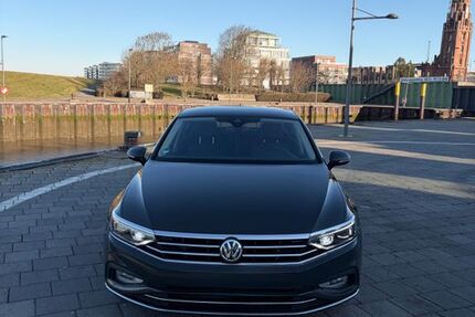 VW Passat 120.000 km 21.999 &euro; Bremerhaven 27578
