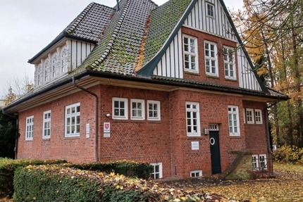 Bieterverfahren: Altes Kapitänshaus in zentraler Lage in Brake 11 zimmer