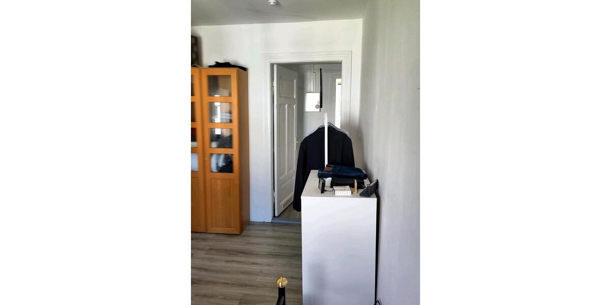 Dachgeschoßwohnung Bremerhaven - 2 Zimmer, 50 m&sup2;, 455&euro; | Angebot:26341156