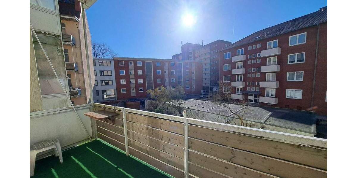 Etagenwohnung Bremerhaven Lehe - 2 Zimmer, 68 m&sup2;, 440&euro; | Angebot:25749038