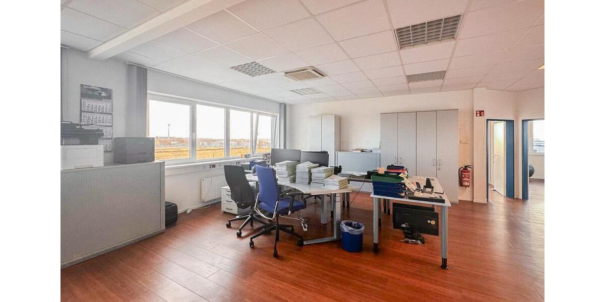 Bremerhaven: Bürofläche in Terminalnähe, Obj.9242 zimmer