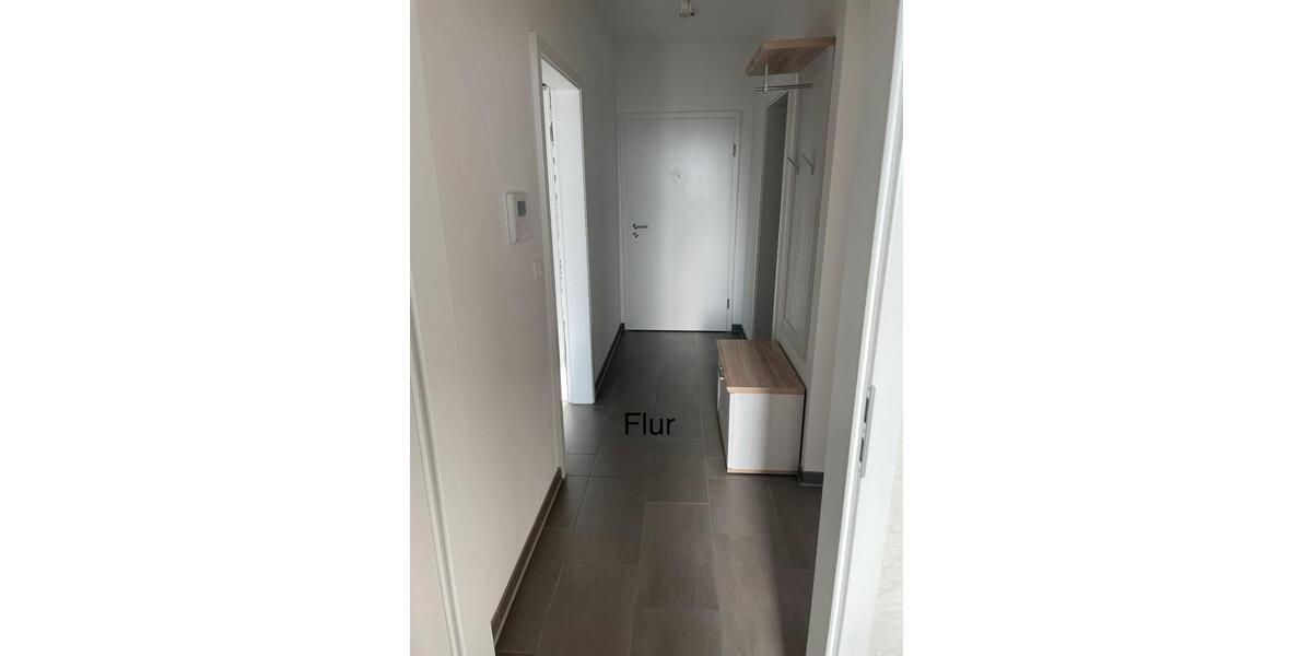 Etagenwohnung Bremerhaven Schiffdorferdamm - 2.5 Zimmer, 73 m&sup2;, 870&euro; | Angebot:25855500