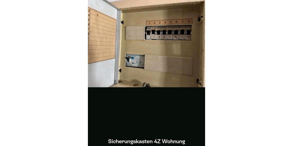 Etagenwohnung Bremerhaven Mitte - 5 Zimmer, 130 m&sup2;, 140.000&euro; | Angebot:27218440