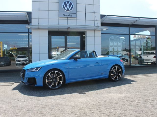 TT RS