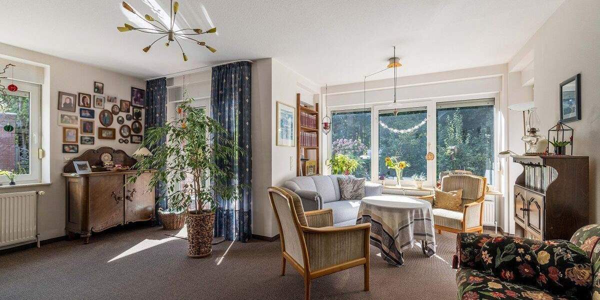 Doppelhaushälfte Bremerhaven Weddewarden - 4 Zimmer, 125 m&sup2;, 299.000&euro; | Angebot:23949495