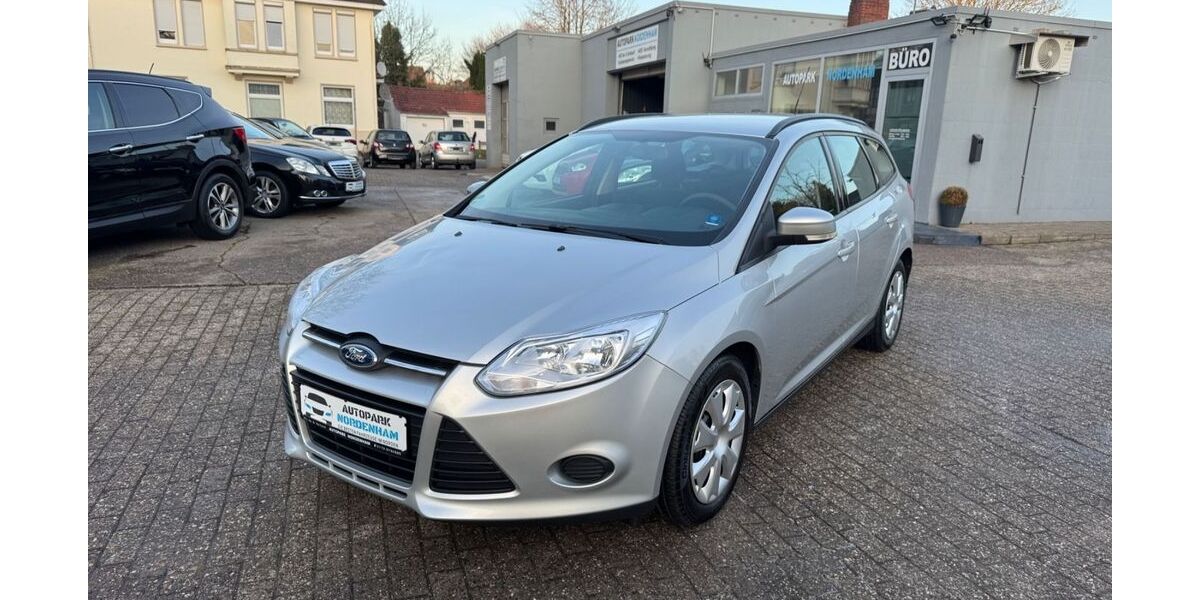 Ford Focus 203.000 km 4.950 &euro; Nordenham 26954
