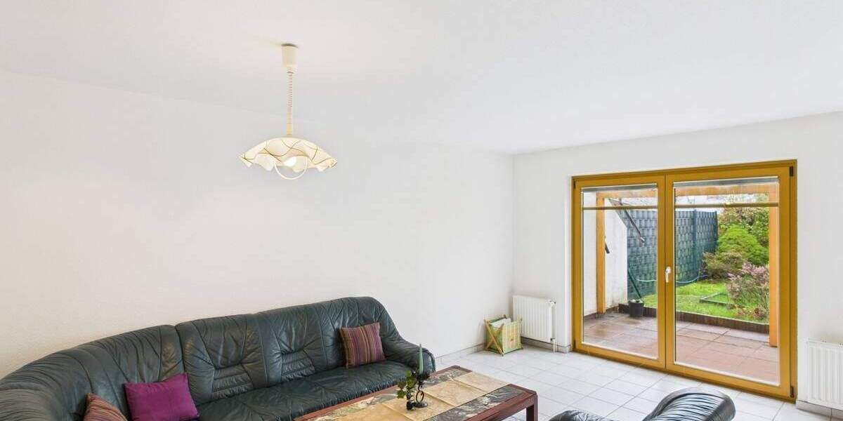 Reihenmittelhaus Bremerhaven Lehe - 6 Zimmer, 175 m&sup2;, 359.000&euro; | Angebot:24916557