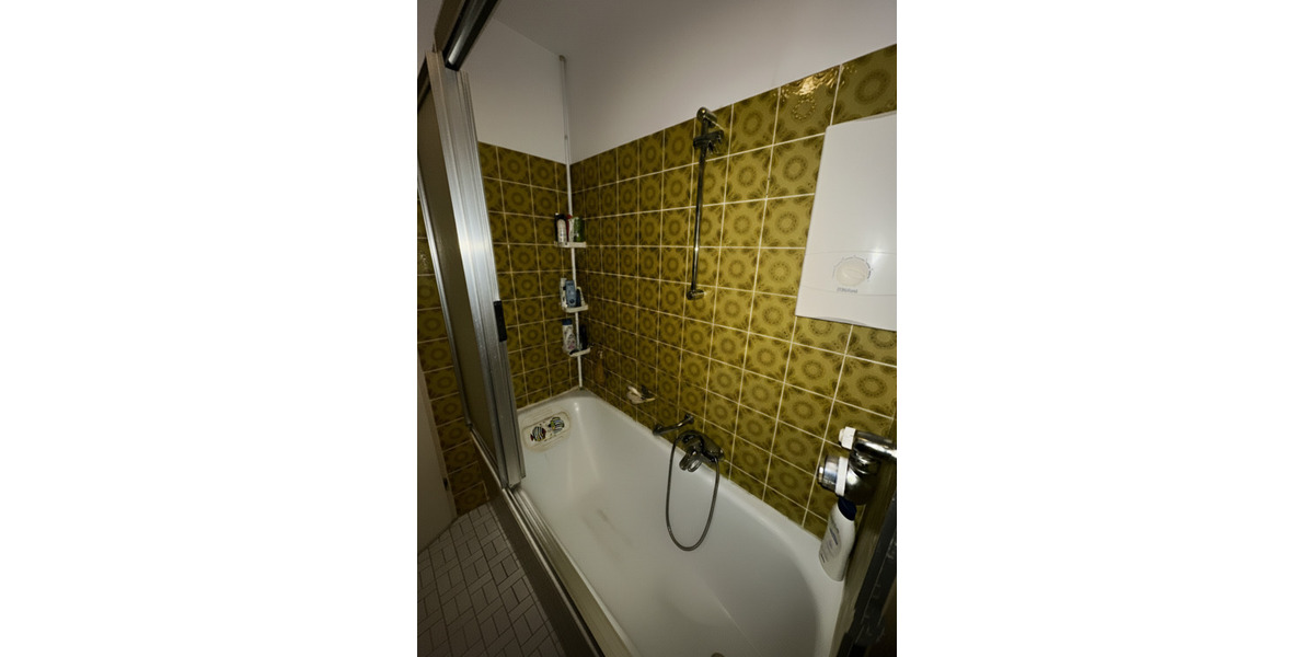 Etagenwohnung Nordenham - 3 Zimmer, 65 m&sup2;, 76.000&euro; | Angebot:25684264