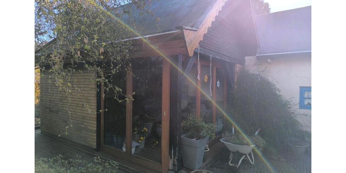Einfamilienhaus Nordenham - 6 Zimmer, 180 m&sup2;, 240.000&euro; | Angebot:26416067