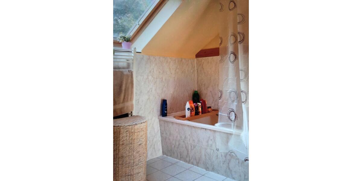 Dachgeschoßwohnung Schiffdorf - 2 Zimmer, 65 m&sup2;, 450&euro; | Angebot:26699512