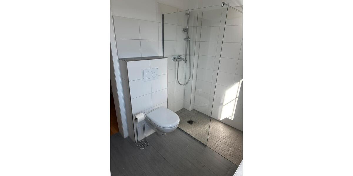 Reihenhaus Bremerhaven Schiffdorferdamm - 5 Zimmer, 130 m&sup2;, 250.000&euro; | Angebot:26112105