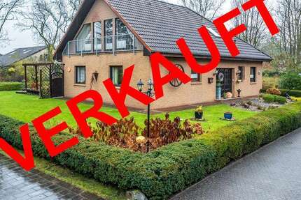 Provisionsfrei für Käufer: Attraktives Einfamilienhaus mit Einliegerwohnung, Wintergarten und Garage - Haus Wilhelmshaven Altengroden | Angebot:25898357