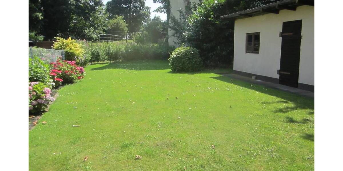 Mehrfamilienhaus, Wohnhaus Bremerhaven Lehe - 7 Zimmer, 240 m&sup2;, 290.000&euro; | Angebot:26796358