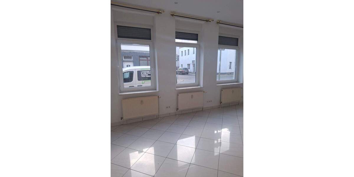 Etagenwohnung Bremerhaven Lehe - 3 Zimmer, 82 m&sup2;, 750&euro; | Angebot:25669771