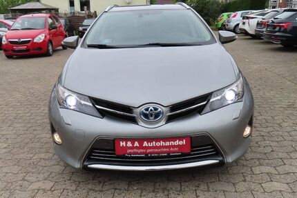 Toyota Auris 199.796 km 7.999 &euro; Geestland 27607