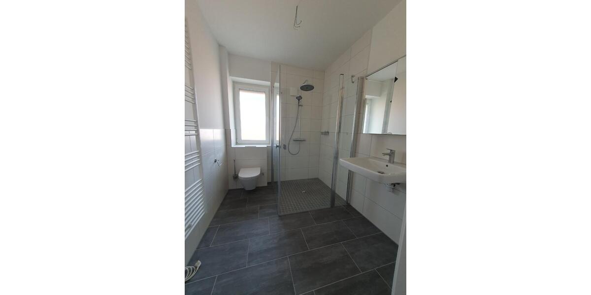 Etagenwohnung Wanna - 3 Zimmer, 76 m&sup2;, 915&euro; | Angebot:25655123