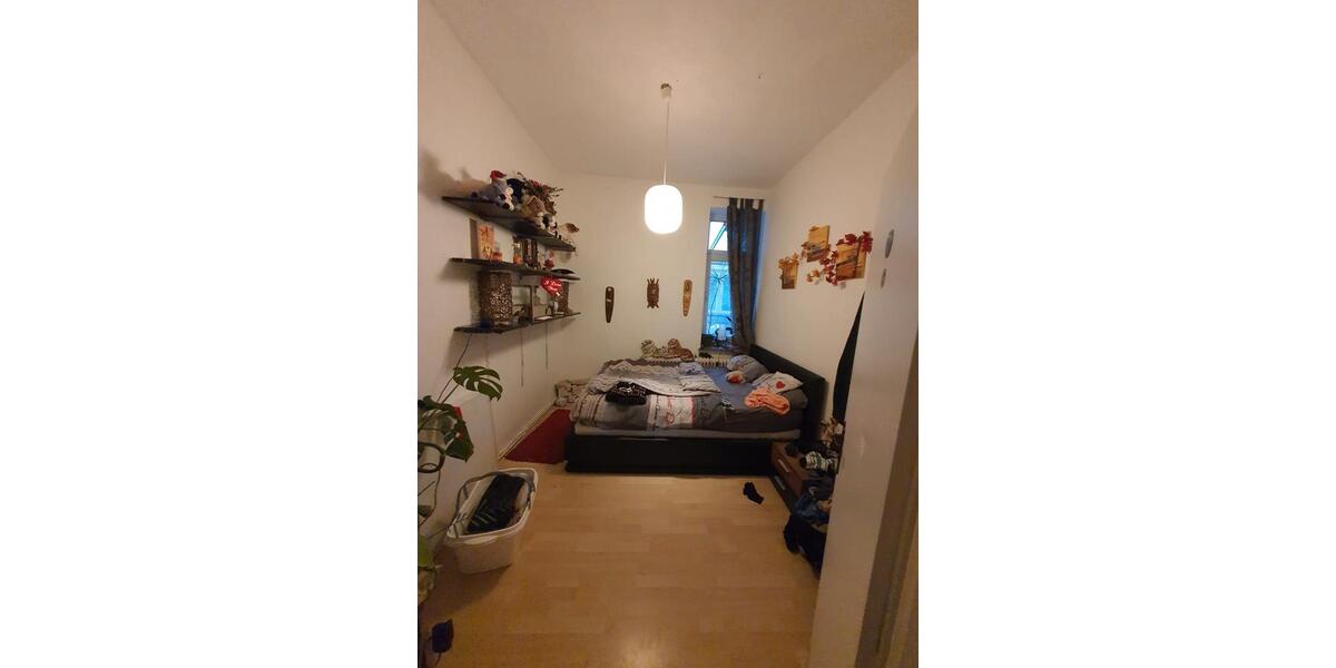 Erdgeschoßwohnung Bremerhaven Mitte - 3 Zimmer, 75 m&sup2;, 699&euro; | Angebot:25987469