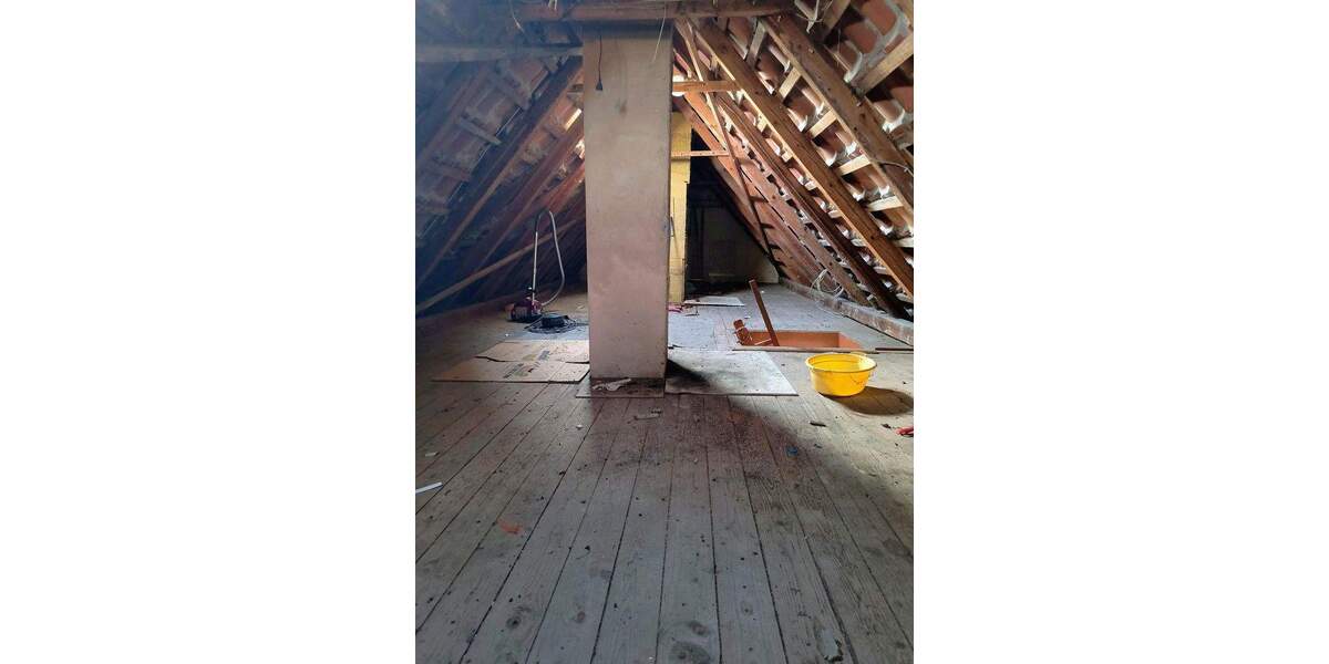 Mehrfamilienhaus, Wohnhaus Cappel Cappel - 6 Zimmer, 140 m&sup2;, 111.000&euro; | Angebot:24724360