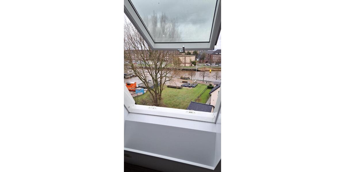 Dachgeschoßwohnung Bremerhaven Lehe - 3 Zimmer, 77 m&sup2;, 109.000&euro; | Angebot:24845148