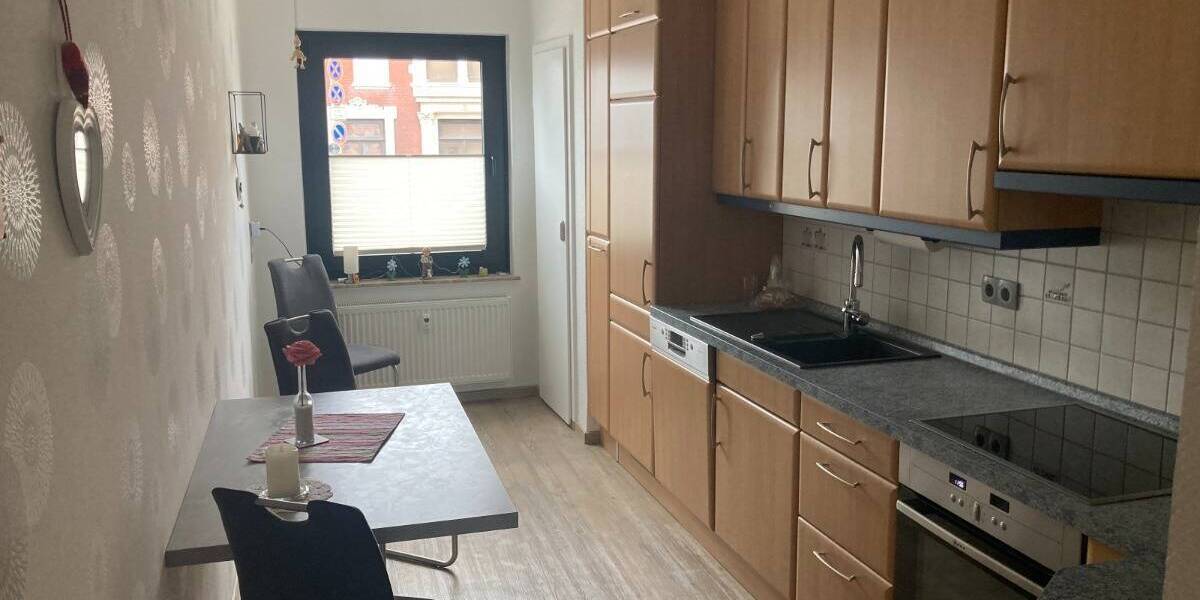 Etagenwohnung Bremerhaven Lehe - 4 Zimmer, 108 m&sup2;, 785&euro; | Angebot:26256985