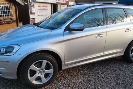Volvo XC60 150.000 km 15.950 € Bremerhaven 27572