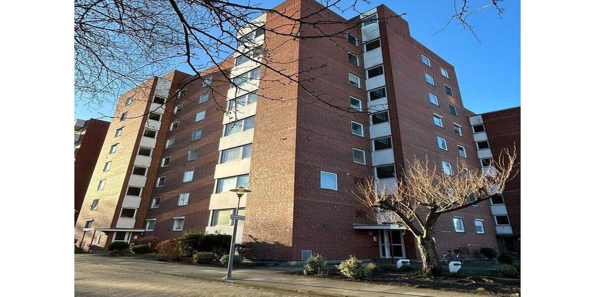 Bremerhaven-Geestemünde Gepflegte 2-Zimmer-Wohnung mit Aufzug und eigenem Stellplatz 2 zimmer