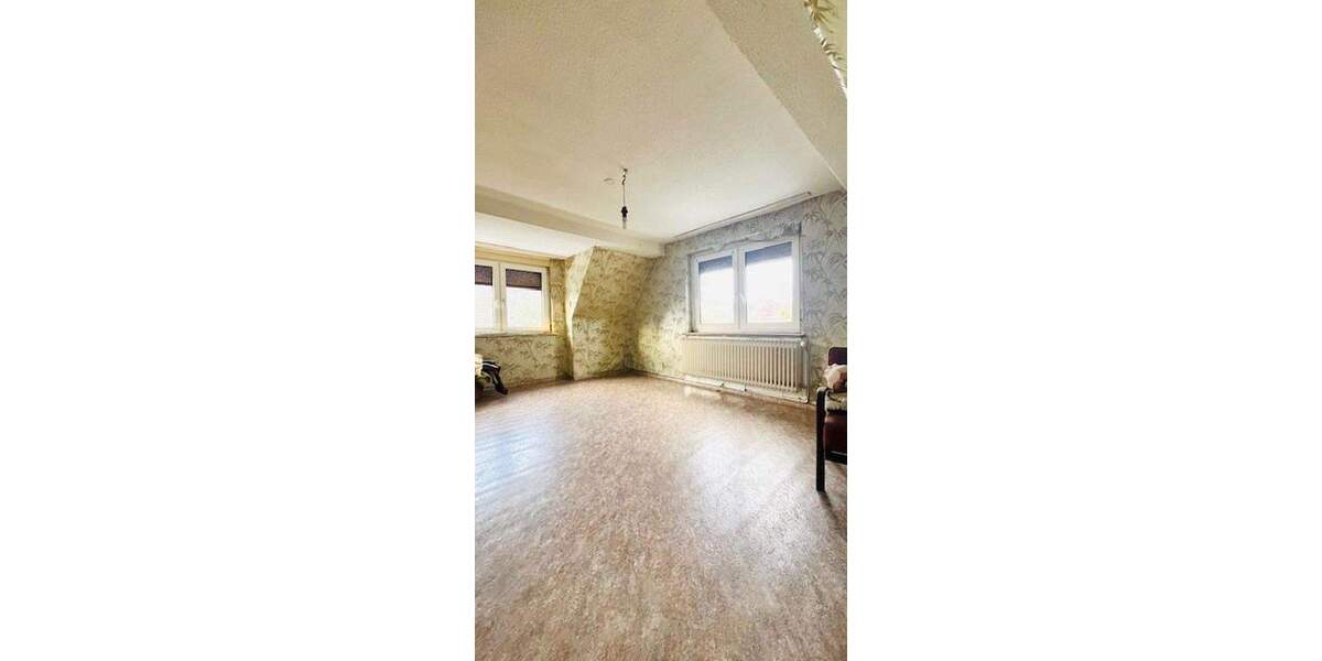 Mehrfamilienhaus, Wohnhaus Bremerhaven Lehe - 8 Zimmer, 140 m&sup2;, 250.000&euro; | Angebot:25724271