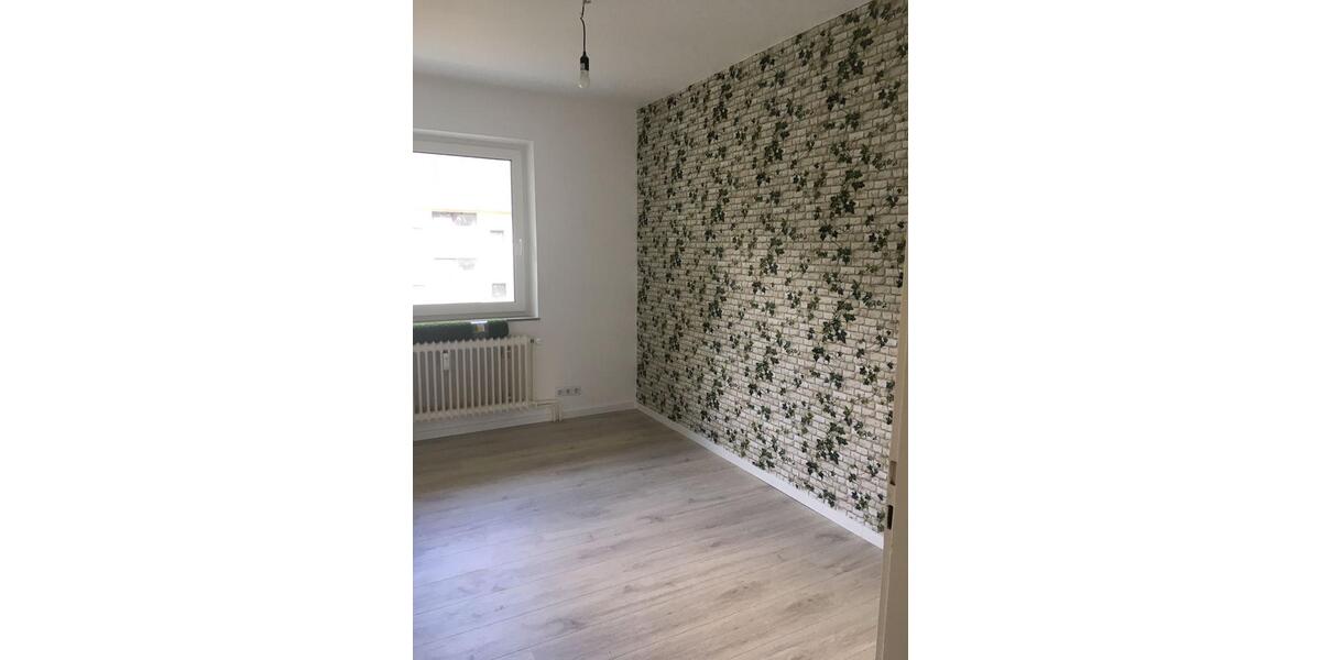 Etagenwohnung Bremerhaven Mitte - 4 Zimmer, 84 m&sup2;, 650&euro; | Angebot:26580338