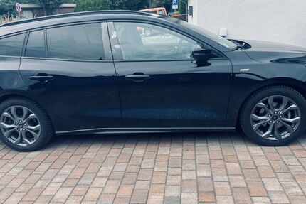 Ford Focus 82.640 km 15.950 &euro; Wanna 21776