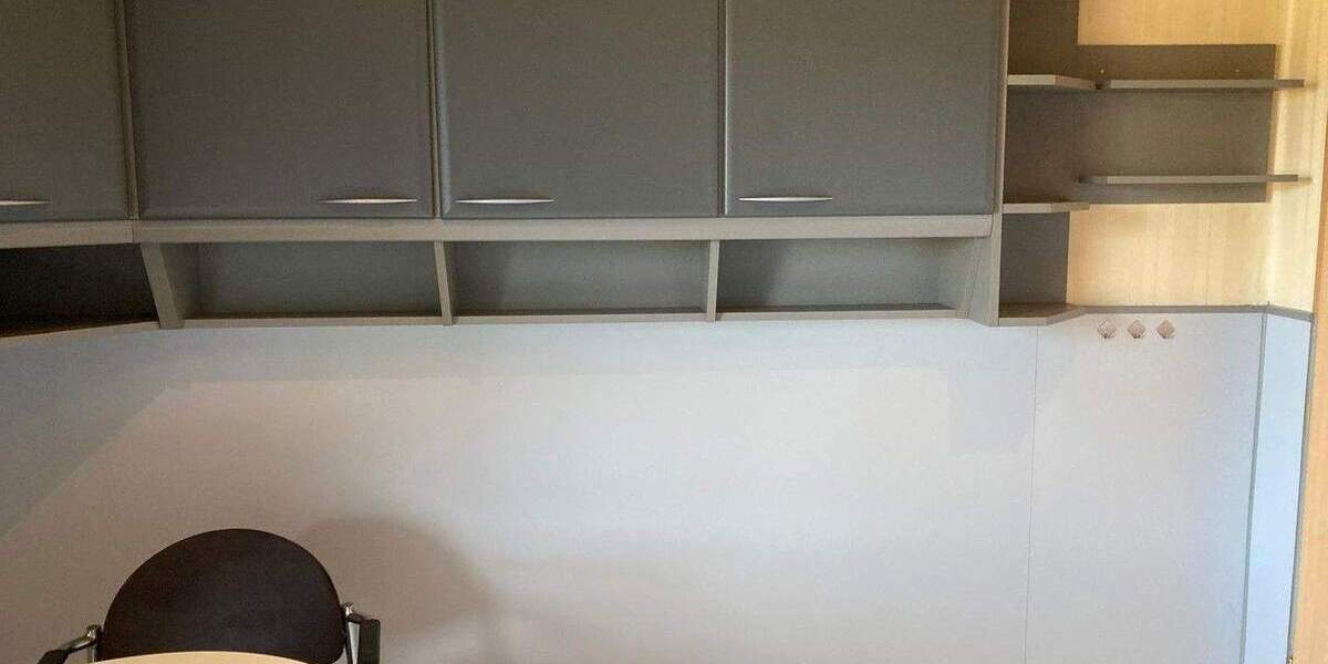 ruhig gelegener Bungalow mit Vollkeller, großer Garage und Gartenhaus 3 zimmer