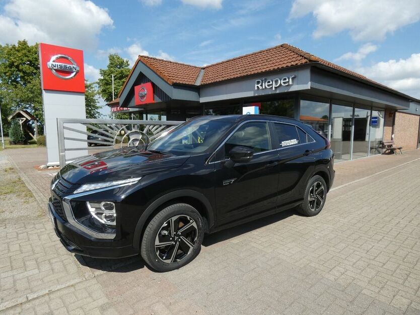 Mitsubishi Eclipse Cross 2.100 km 35.590 € Ihlienworth 21775