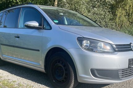 VW Touran 244.000 km 3.290 € Bremen 28197
