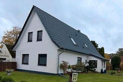 Haus Hagen im Bremischen - 7 Zimmer, 217 m&sup2;, 290.000&euro; | Angebot:27137900