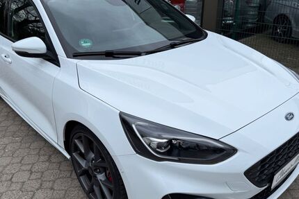 Ford Focus 116.550 km 19.900 &euro; Beverstedt 27616