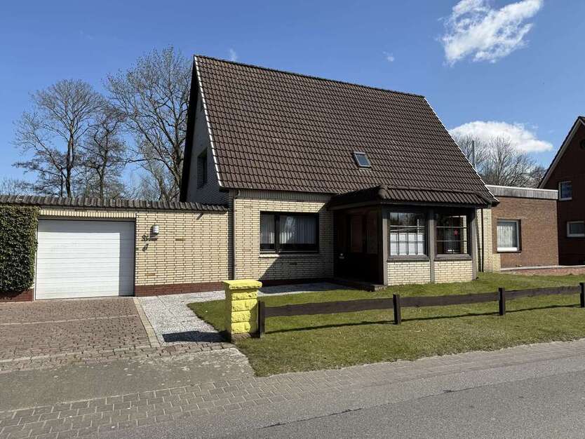 Haus zum Kaufen in Nordholz 190.000 € 138 m²