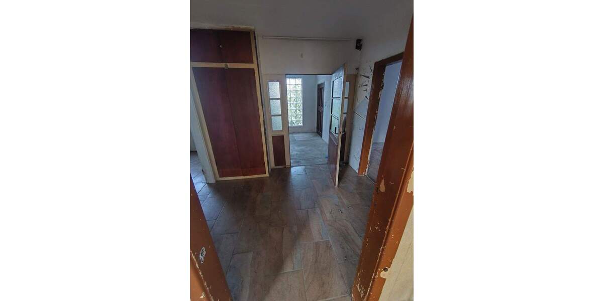 Mehrfamilienhaus, Wohnhaus Cappel Cappel - 6 Zimmer, 140 m&sup2;, 111.000&euro; | Angebot:24724360